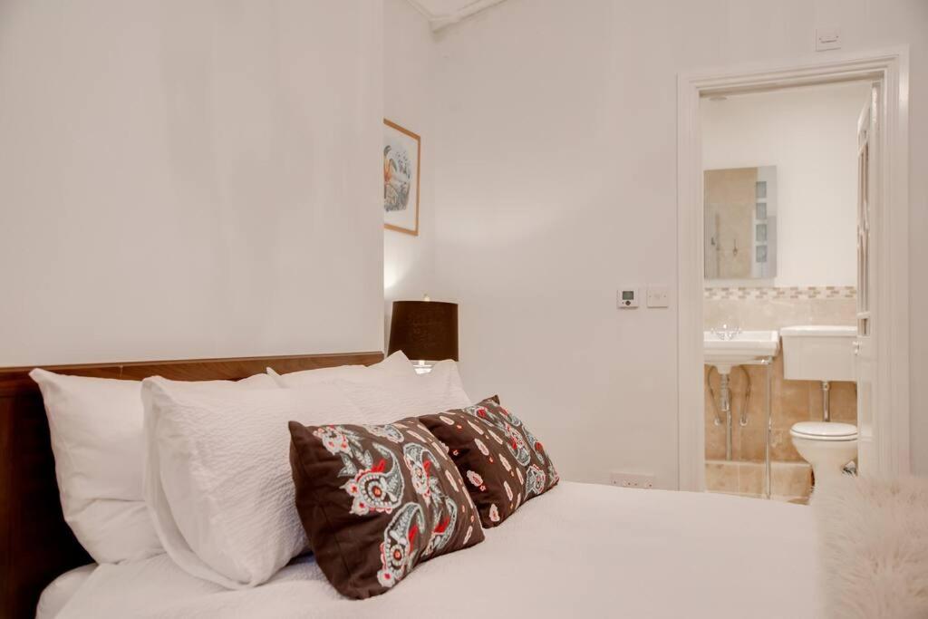 Princes Villa - Large Fully Self Contained Flat, 5 Minutes From The Sea Hastings Zewnętrze zdjęcie