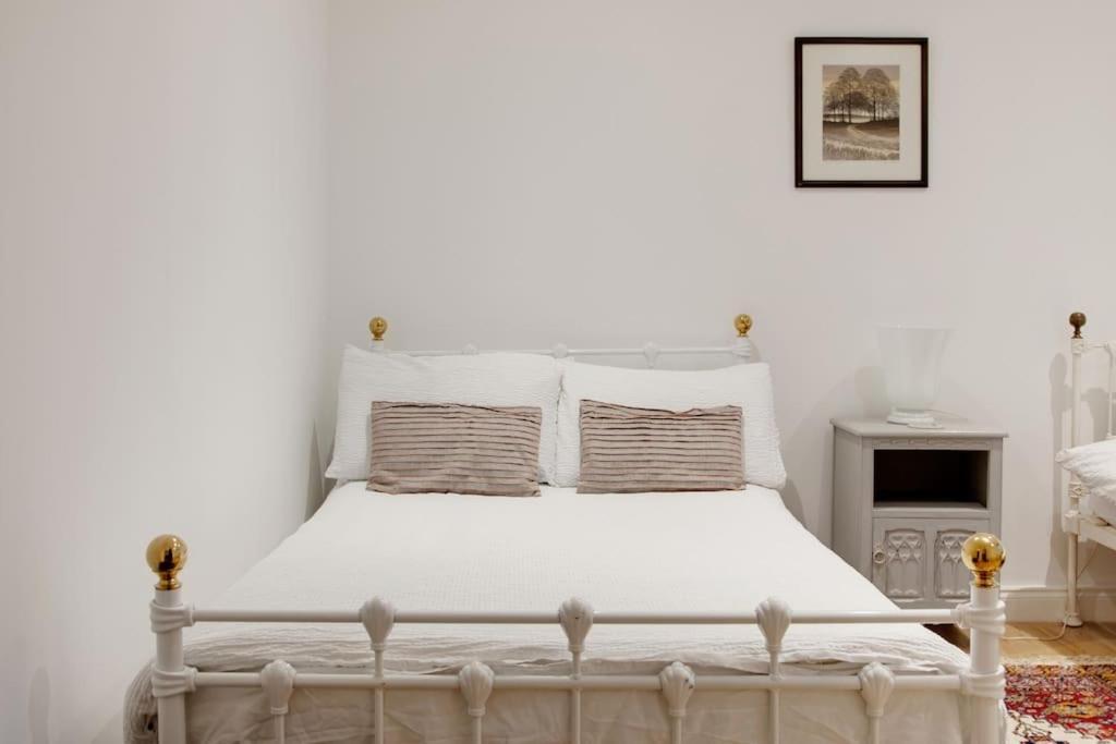 Princes Villa - Large Fully Self Contained Flat, 5 Minutes From The Sea Hastings Zewnętrze zdjęcie